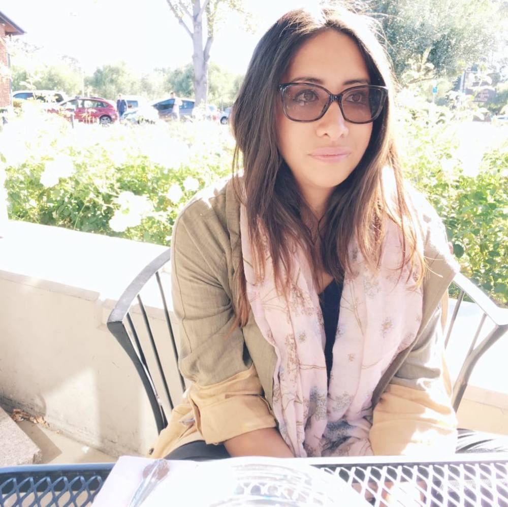 Meet your Posher, Beatriz